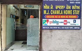 Mj Chawla Homestay Double Bed Attached Bathroom Room